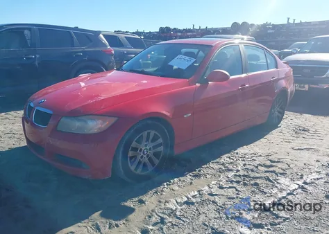 2006 BMW 325I z USA, uszkodzony, nr VIN WBAVB13536KX51200